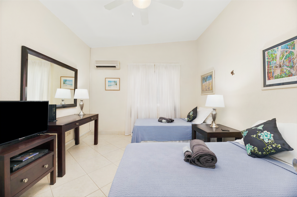 Image of Villa - 3 Bedrooms - 3 Bathrooms for Rental in St. James-Barbados, Image 9