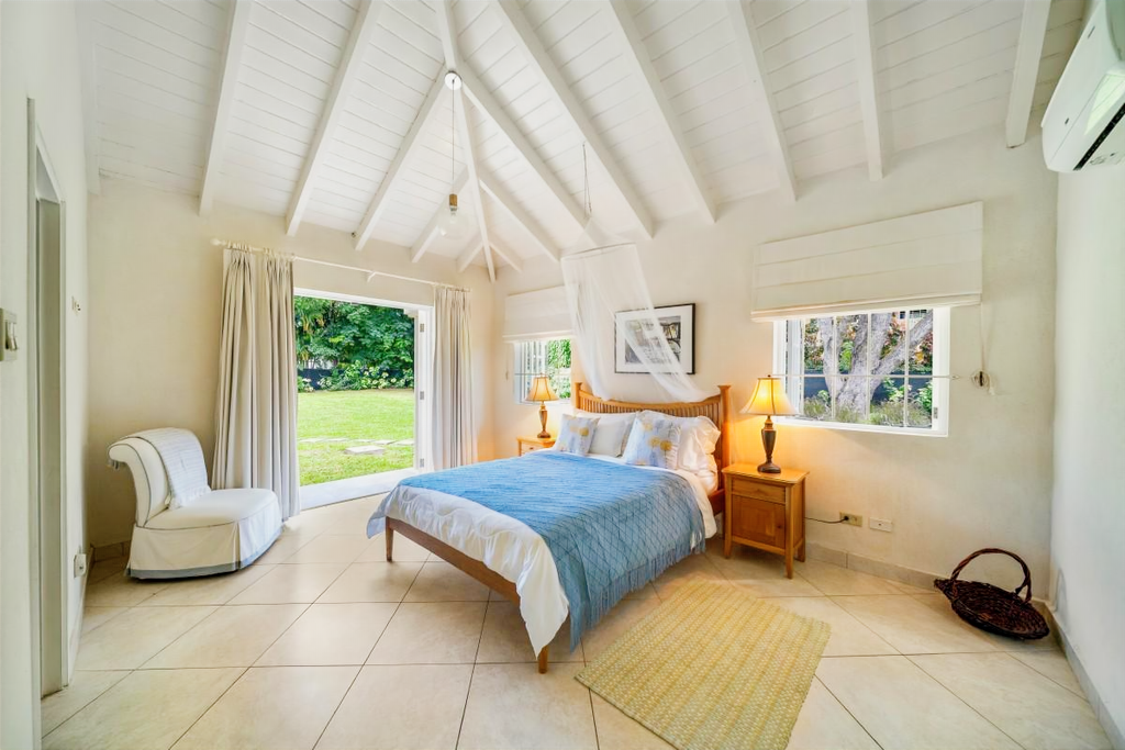 Image of Villa - 6 Bedrooms - 7 Bathrooms for Rental in St. James-Barbados, Image 4