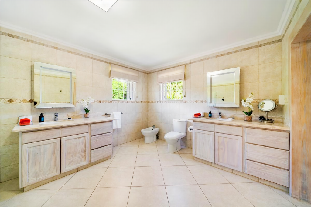 Image of Villa - 6 Bedrooms - 7 Bathrooms for Rental in St. James-Barbados, Image 20