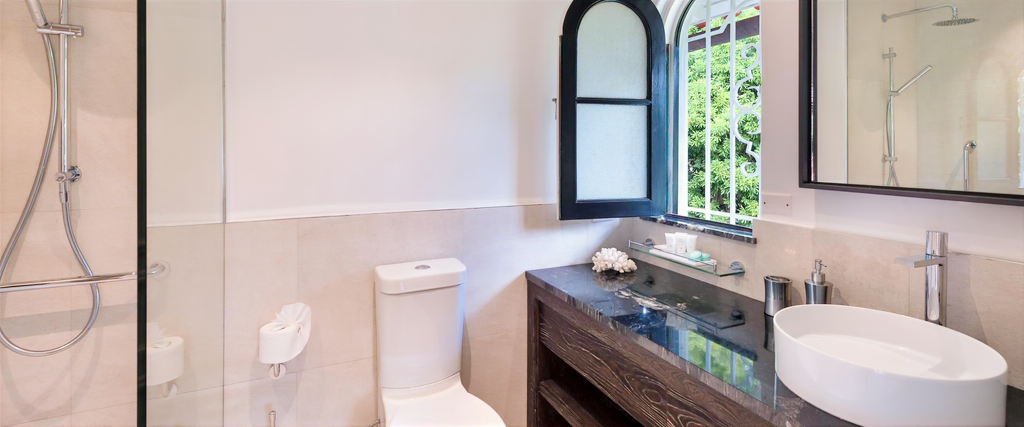 Image of Luxury Home - 6 Bedrooms - 6 Bathrooms for Rental in St. James-Barbados, Image 20