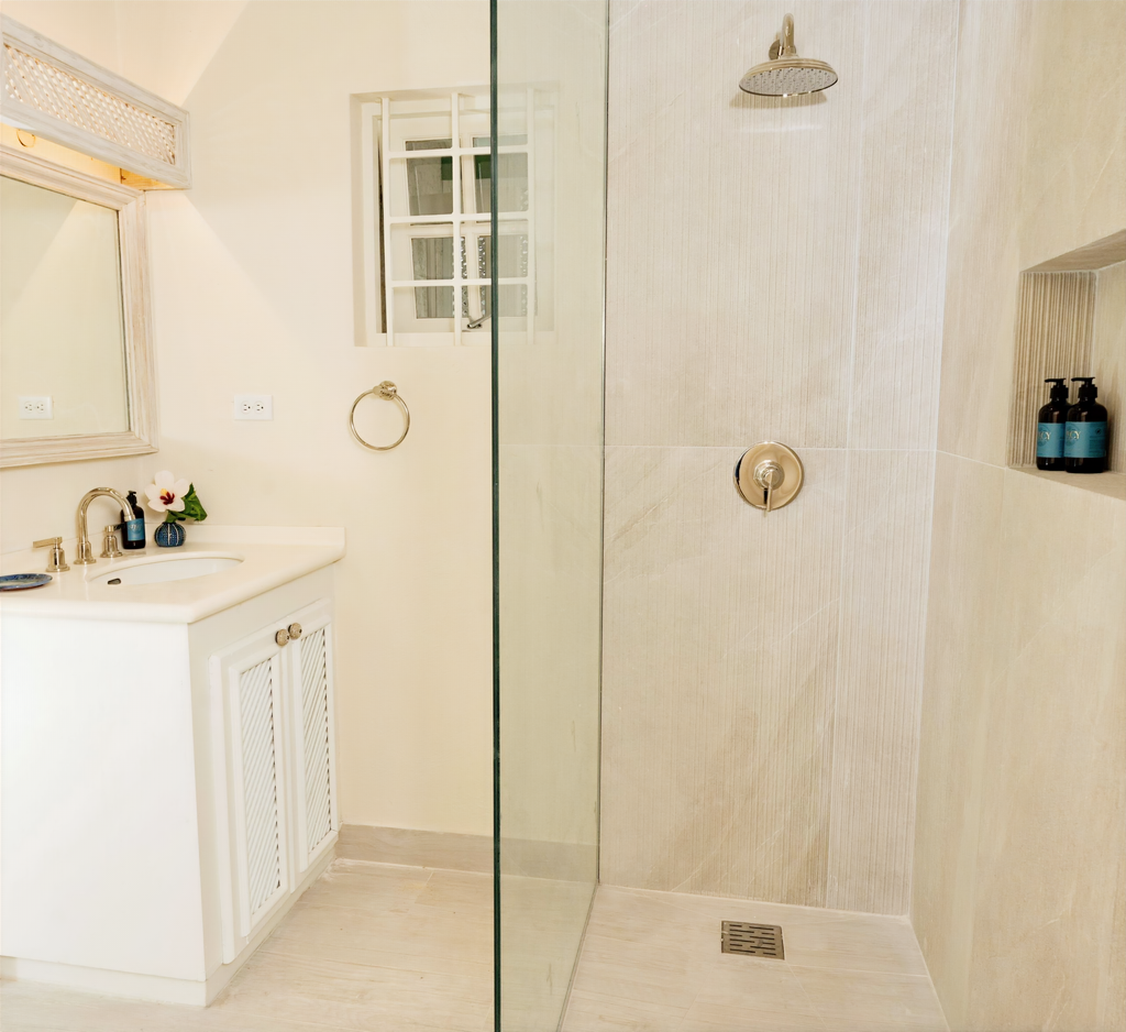 Image of Beachfront Villa - 4 Bedrooms - 5 Bathrooms for Rental in St. Peter-Barbados, Image 27