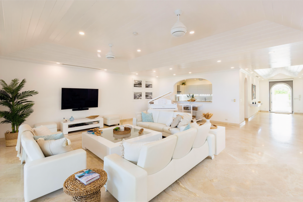 Image of Beachfront Apartment - 3 Bedrooms - 3 Bathrooms for Rental in St. James-Barbados, Image 22