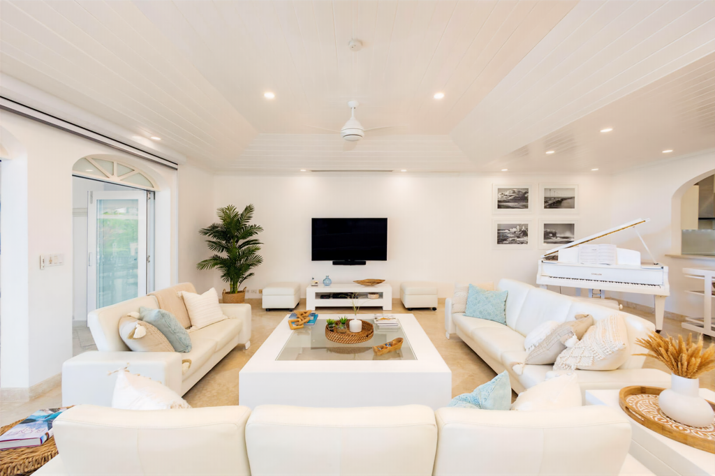 Image of Beachfront Apartment - 3 Bedrooms - 3 Bathrooms for Rental in St. James-Barbados, Image 26