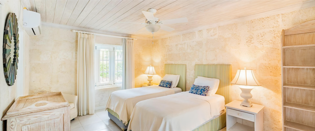 Image of Luxury Home - 3 Bedrooms - 3 Bathrooms for Rental in St. James-Barbados, Image 16
